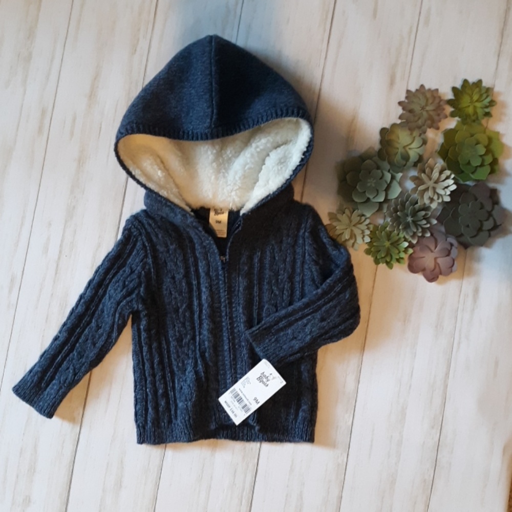 NWT OSHKOSH KNIT SWEATER 9 MONTHS
